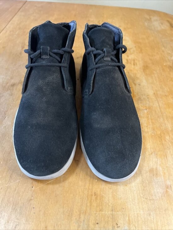 UGG Australia Freamon Men’s Size 9.5B Black Suede Casual Chukka Ankle Boots main image 10